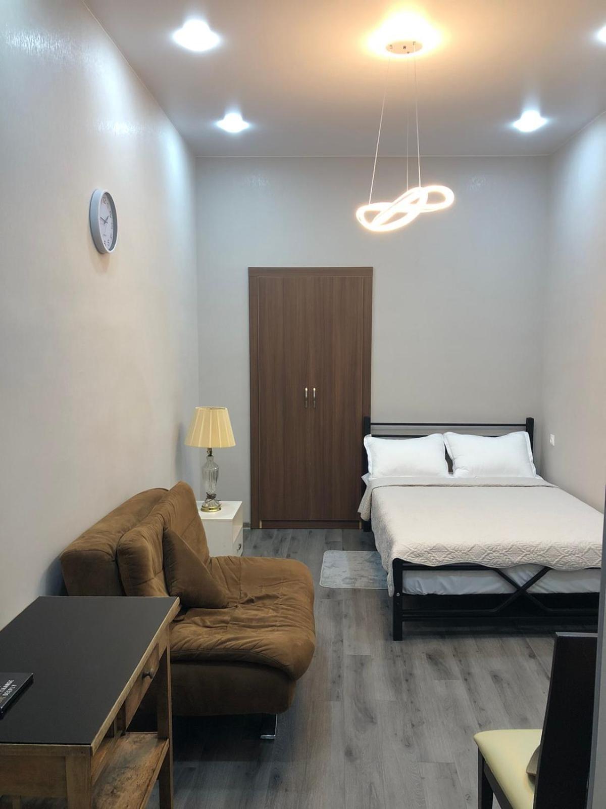 Ferienwohnung Pikrisgora Tbilisi Exterior foto